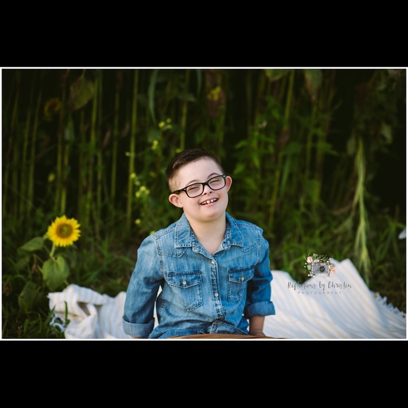 Meet your Posher, Danielle - Picture 5 of 5